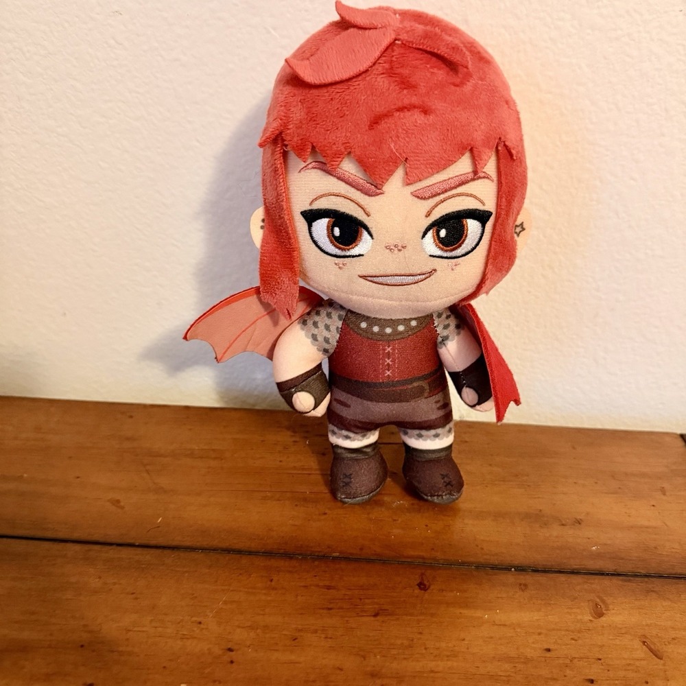 NICE SHAPE! Authentic Nimona 9" Wings Plush Retired Limited Edition SMOKE-FREE